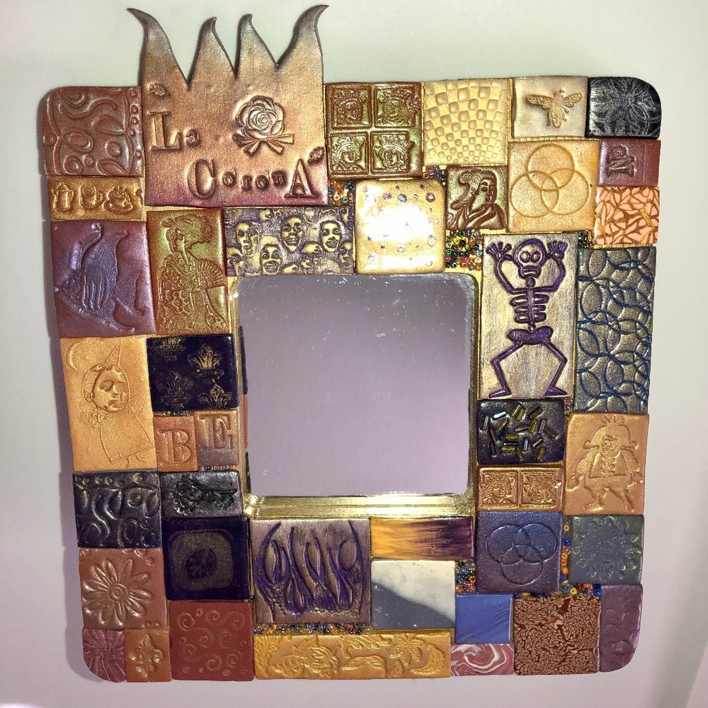 LA CORONA MIRROR Handmade Decorative Mixed Media Mosaic Tile Purple Terra Cotta